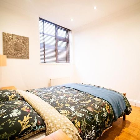 Stay With Serena Homes , One Bedroom Apartment Purley Zewnętrze zdjęcie