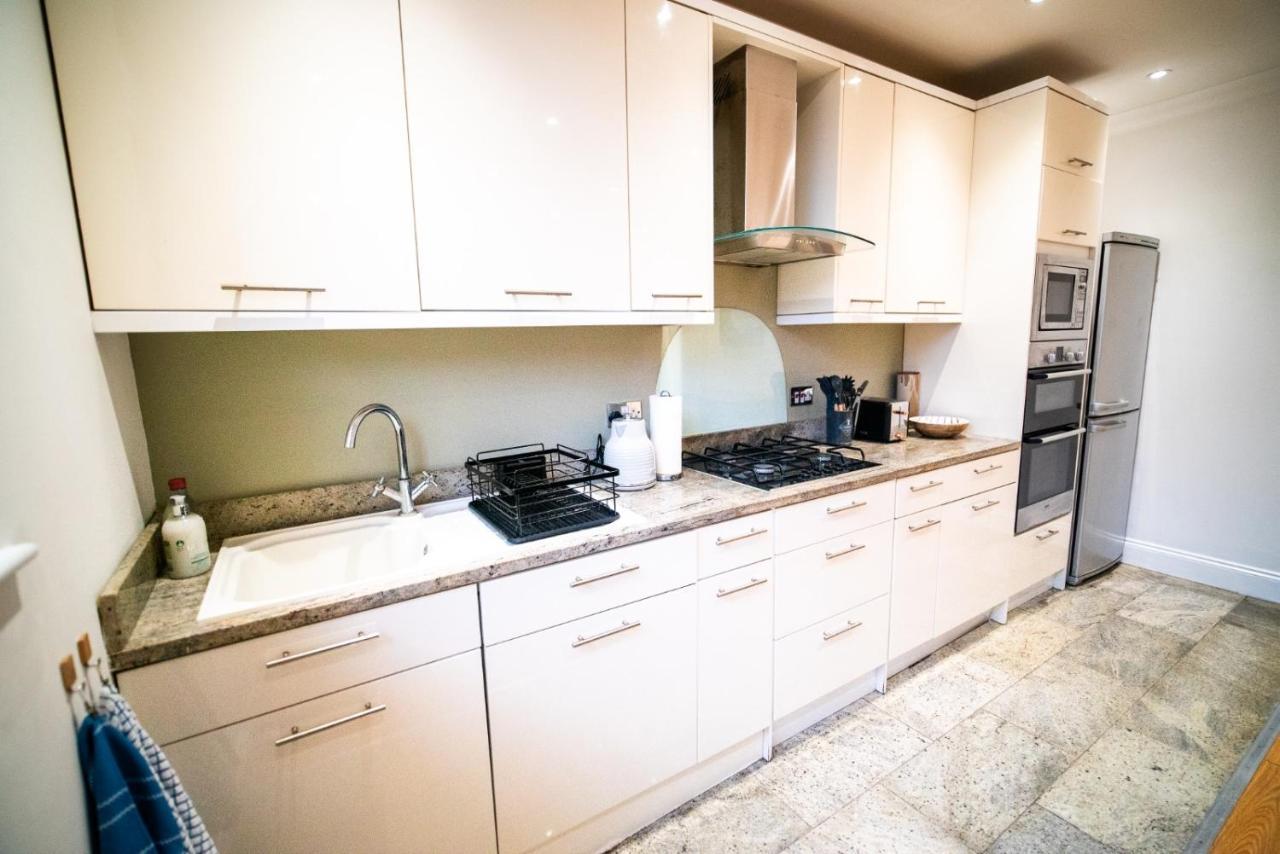 Stay With Serena Homes , One Bedroom Apartment Purley Zewnętrze zdjęcie