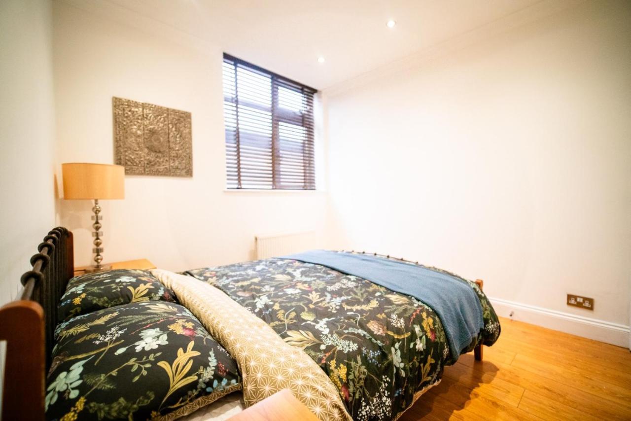 Stay With Serena Homes , One Bedroom Apartment Purley Zewnętrze zdjęcie