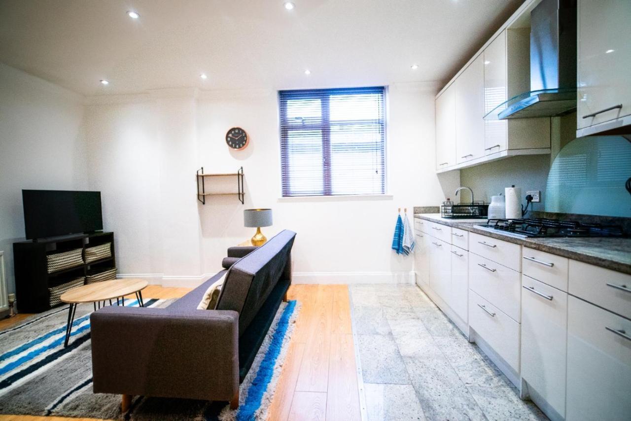 Stay With Serena Homes , One Bedroom Apartment Purley Zewnętrze zdjęcie